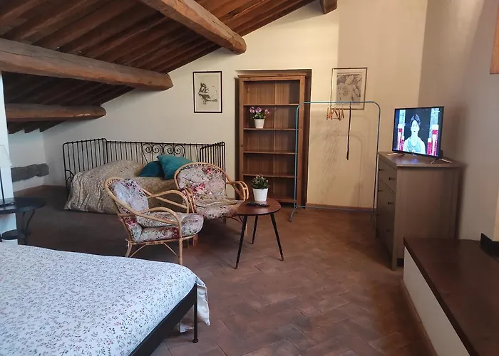 克罗克伟兹旅馆 招待所 维泰博