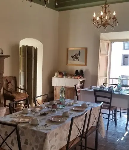 克罗克伟兹旅馆 维泰博