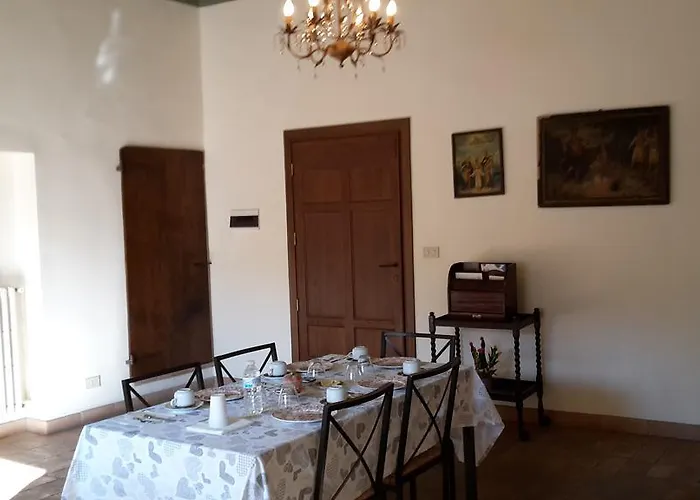 招待所 克罗克伟兹旅馆 4*